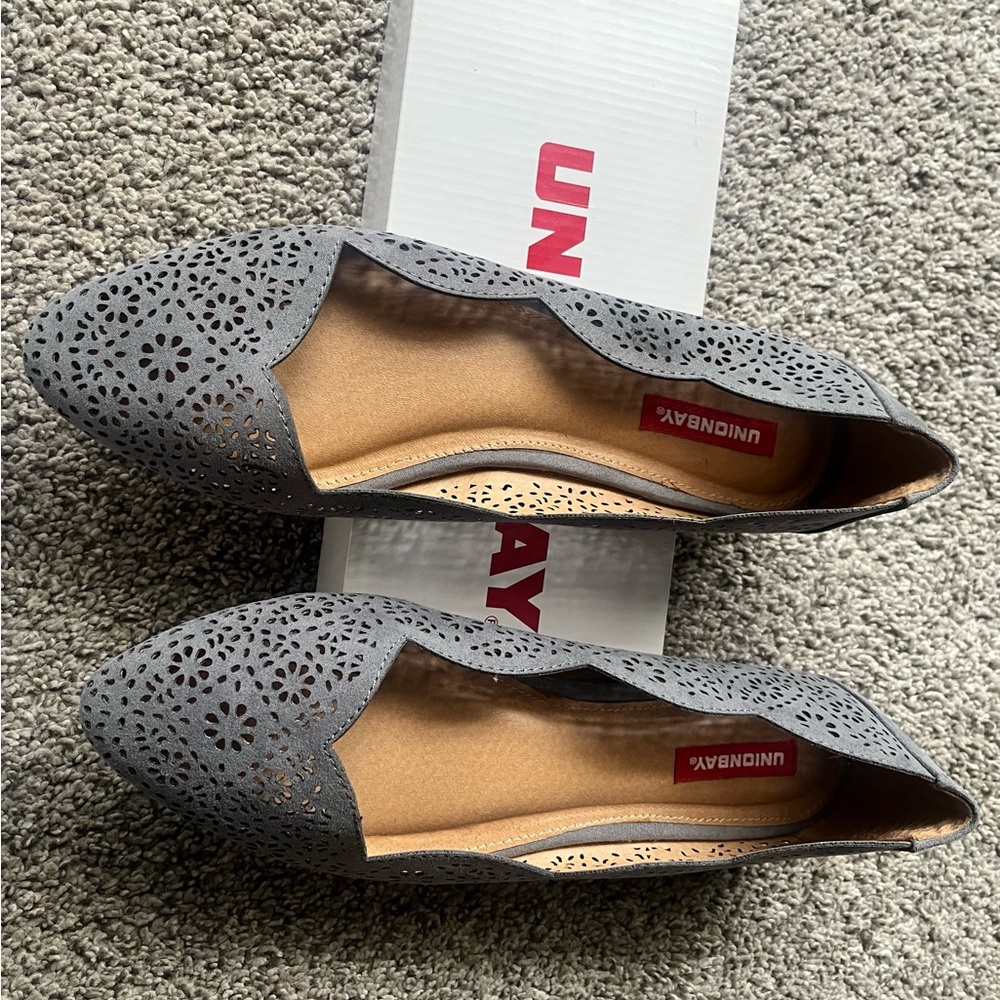 UNIONBAY Women's Gray Loafer Shoes